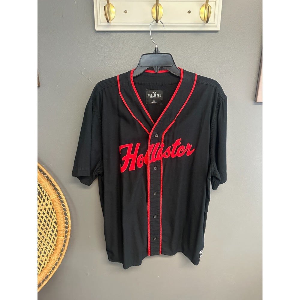 Hollister California Mens Size XL Baseball T-Shirt Button Up Black Logo Shirt
